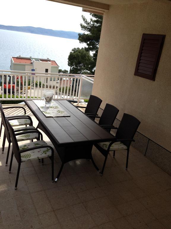 Apartments Villa Karme Brela Exterior photo